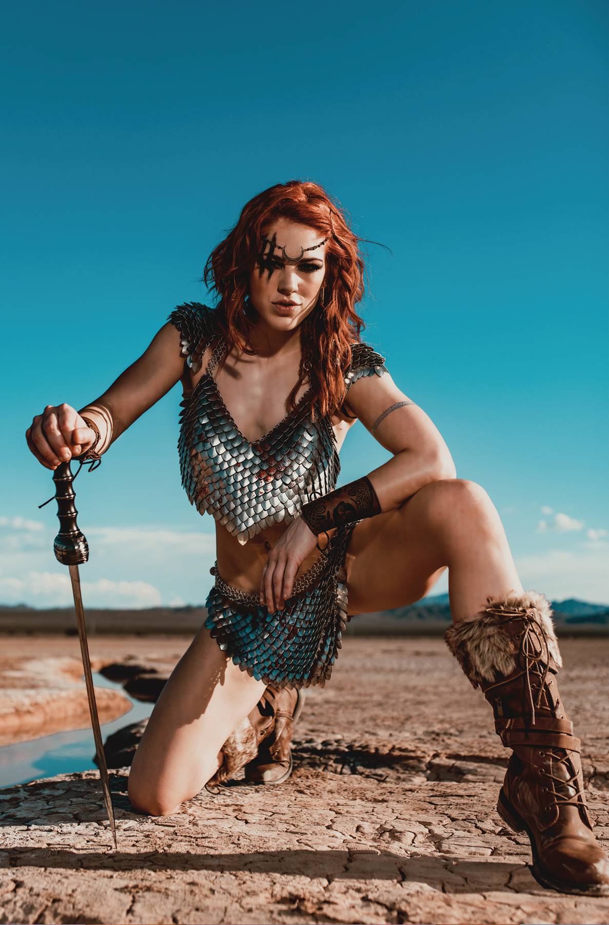 RED SONJA NOIR #1 (ONE SHOT) CVR G INC 1:10 COSPLAY VIRGIN VAR